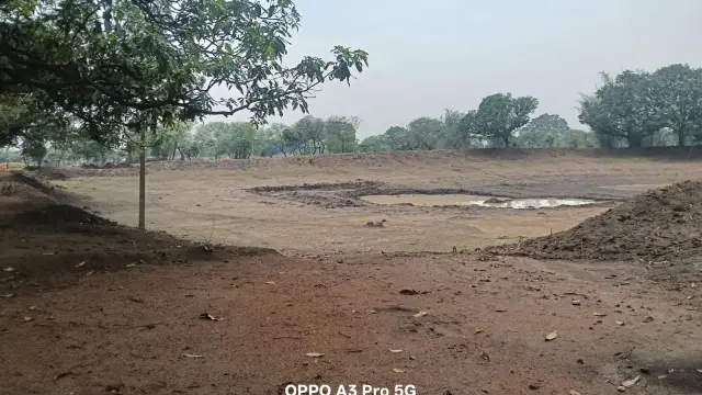 11 लाख की स्वीकृति, खर्च सिर्फ एक लाख! दो तालाबों के जीर्णोद्धार में गड़बड़ी के आरोप, उप सरपंच ने कलेक्टर से की शिकायत
